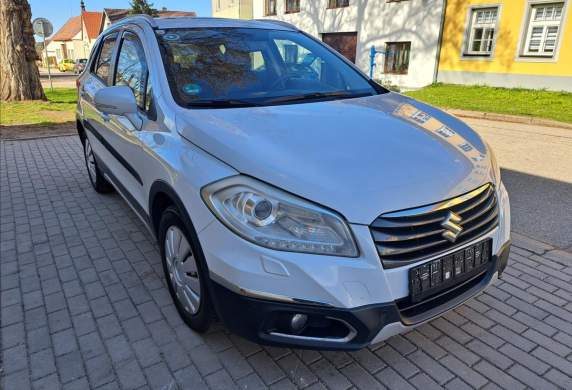 Suzuki - SX4