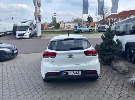 Kia - Rio