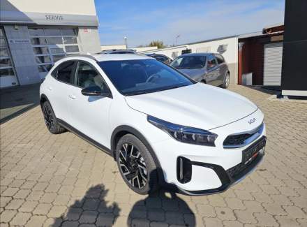 Kia - XCeed