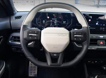 Kia - Avella