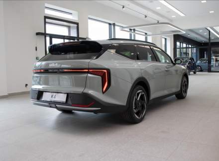 Kia - Avella