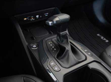 Kia - Avella