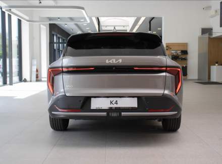 Kia - Avella