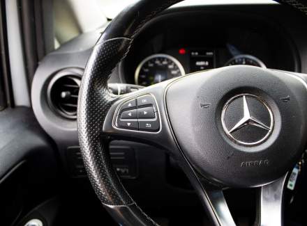 Mercedes-Benz - Vito
