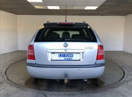 Škoda - Octavia