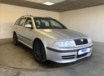 Škoda - Octavia