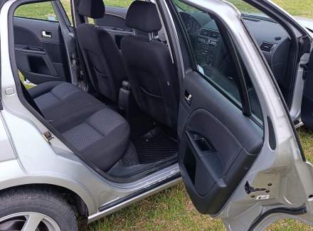 Ford - Mondeo 1.8 16V (125 Hp)