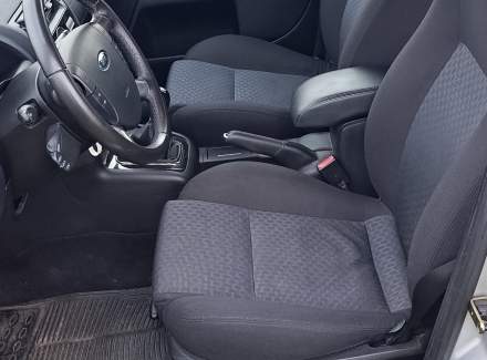 Ford - Mondeo 1.8 16V (125 Hp)