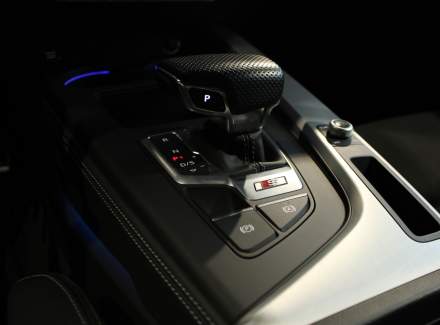 Audi - S5