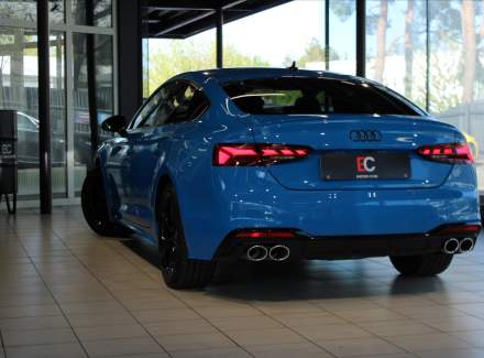 Audi - S5