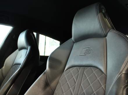 Audi - S5