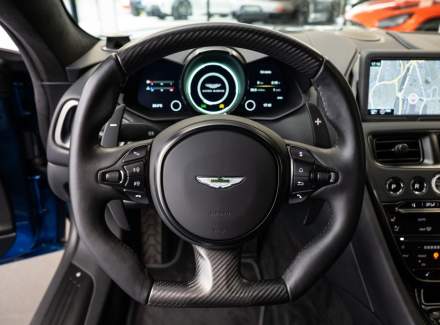 Aston Martin - DBS