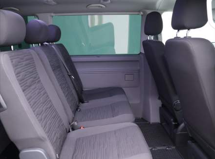 Volkswagen - Caravelle