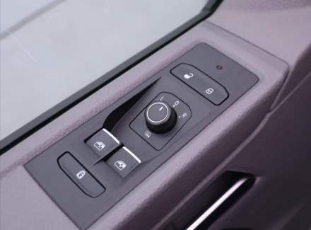 Volkswagen - Caravelle