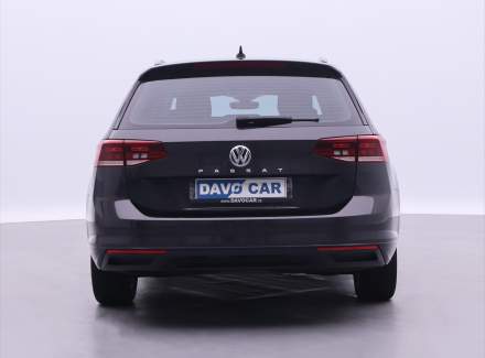 Volkswagen - Passat
