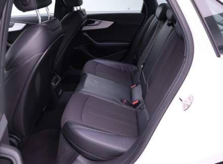 Audi - A4