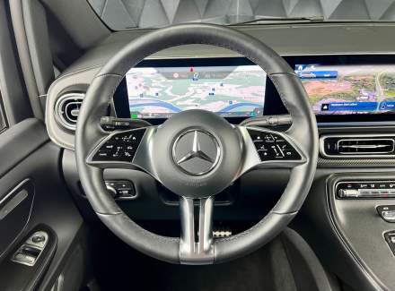 Mercedes-Benz - V-class