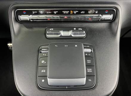 Mercedes-Benz - V-class