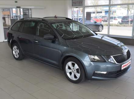 Škoda - Octavia