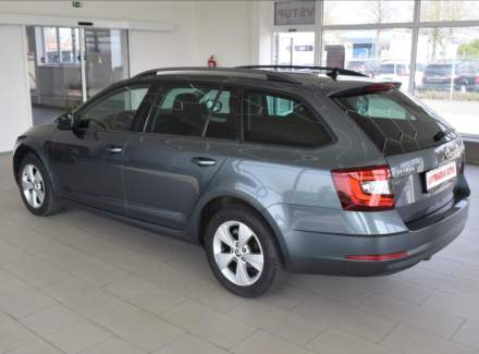 Škoda - Octavia