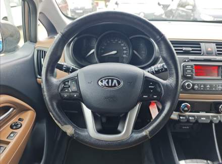 Kia - Rio