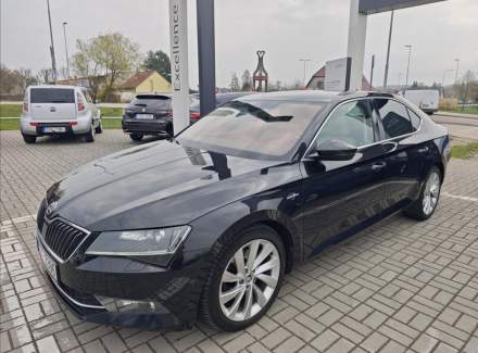 Škoda - Superb
