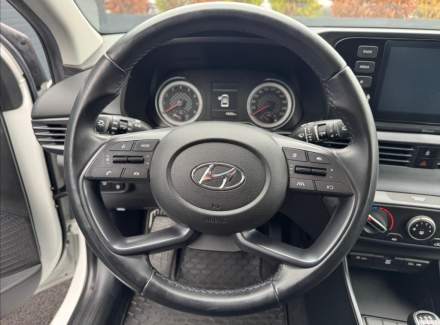 Hyundai - i20