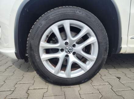 Volkswagen - Tiguan