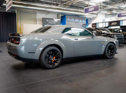 Dodge - Challenger