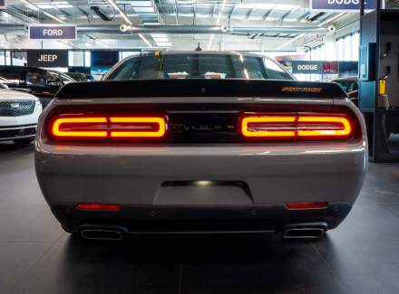 Dodge - Challenger