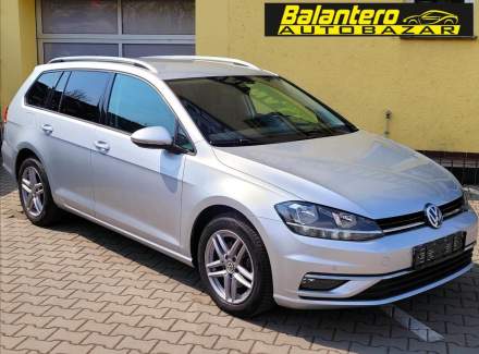 Volkswagen - Golf