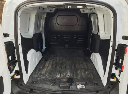 Ford - Tourneo Courier