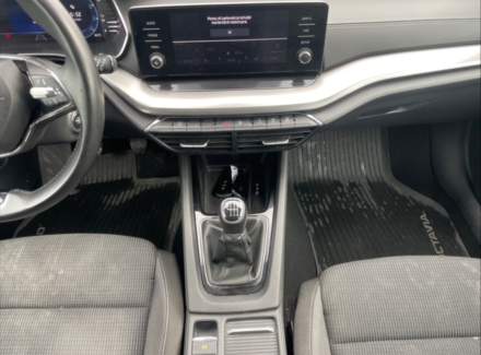 Škoda - Octavia