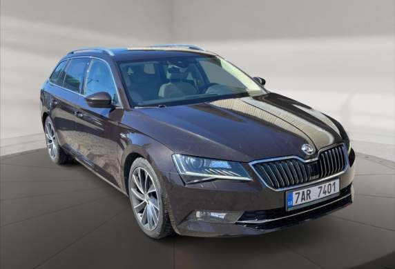 Škoda - Superb