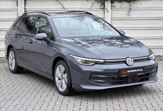 Volkswagen - Golf