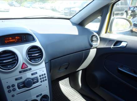 Opel - Corsa