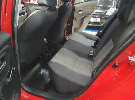 Toyota - Yaris