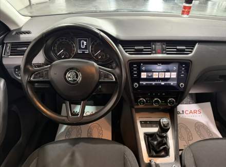 Škoda - Octavia