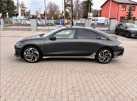 Hyundai - IONIQ 6