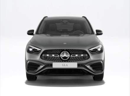 Mercedes-Benz - GLA