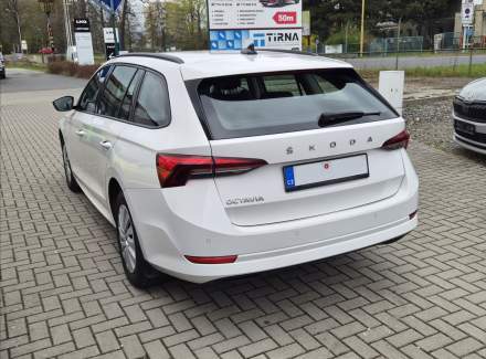 Škoda - Octavia
