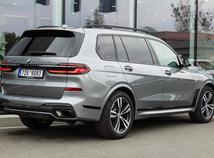 BMW - X7