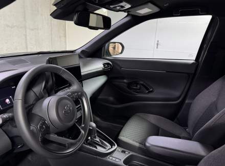 Toyota - Yaris Cross