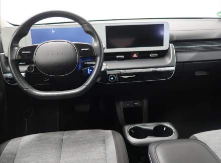Hyundai - IONIQ 5