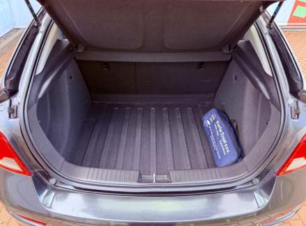 Chevrolet - Cruze