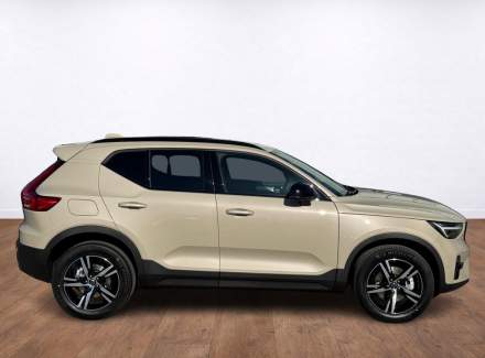 Volvo - XC40