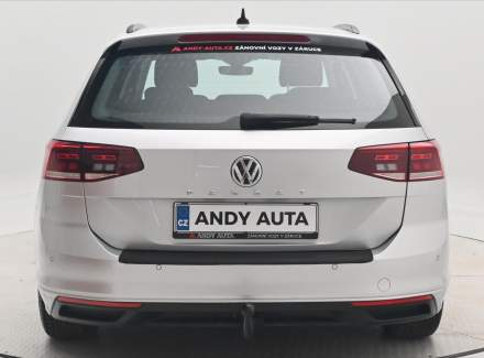 Volkswagen - Passat