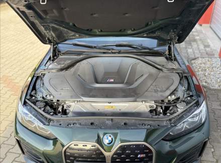 BMW - i4