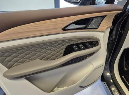 Forthing - Yacht/4 U-Tour