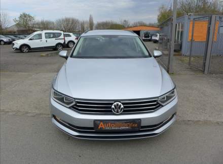 Volkswagen - Passat